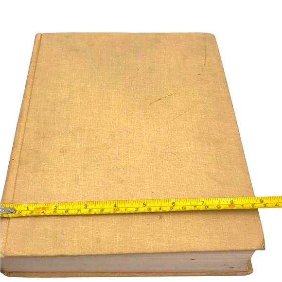 The Simon & Schuster Encyclopedia of World War II - Picture 4 of 5